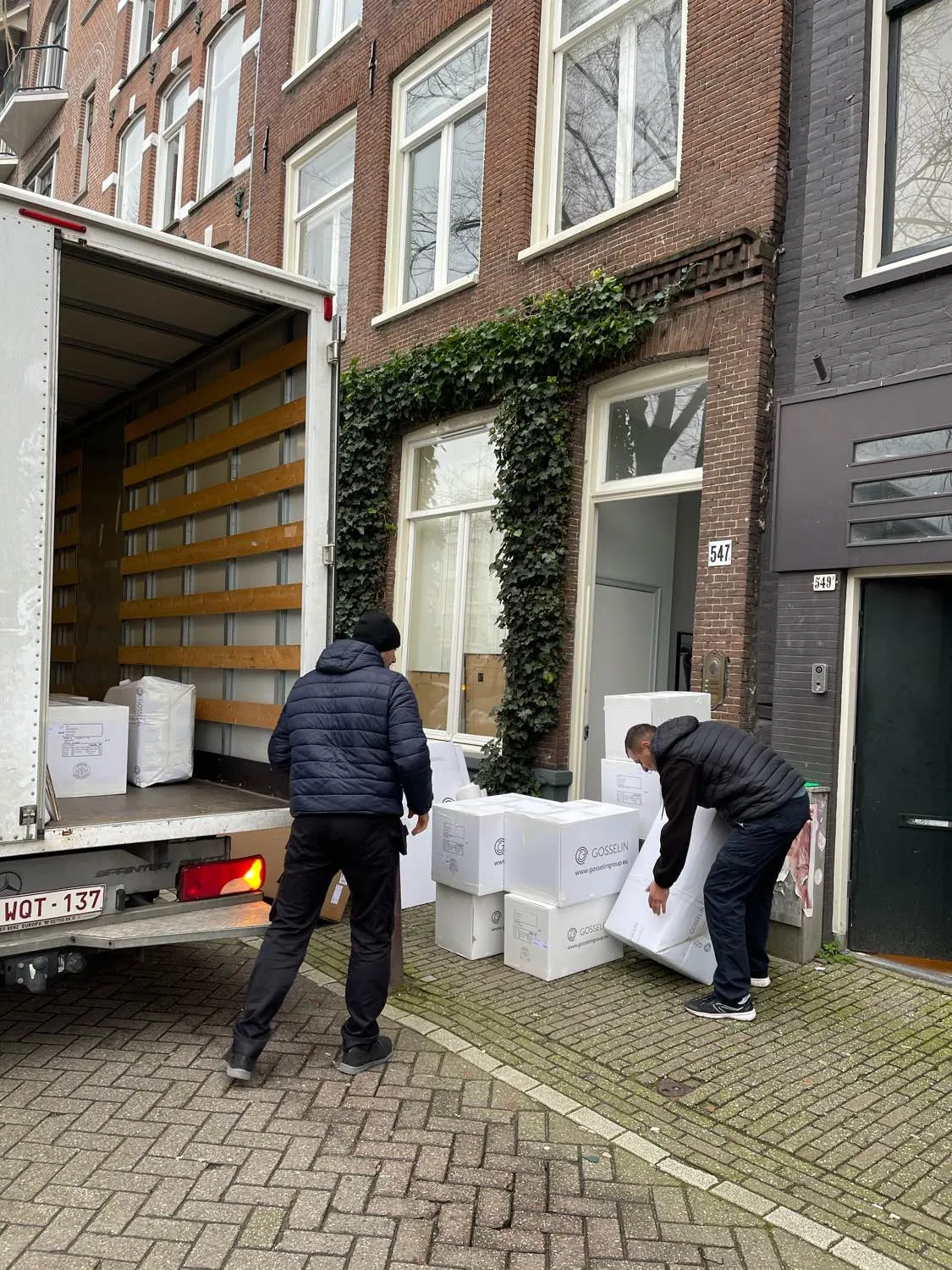 Loading & Unloading - Image 2